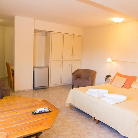 סן רפאל Patio Mediterraneo Apart Hotel מראה חיצוני תמונה